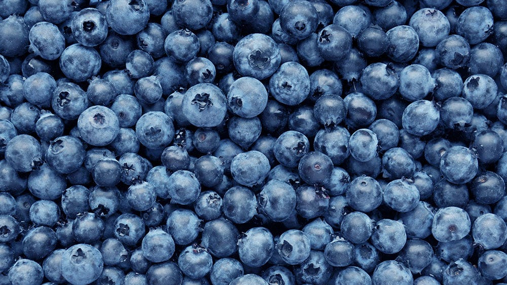 It happens to your body when you eat blueberries every day
